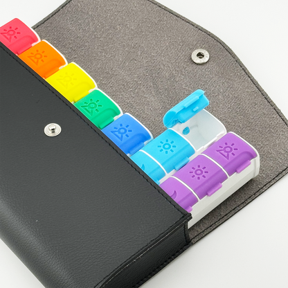 Siyah Taşıma Çantalı 7’li Renkli Weekly İlaç Kutusu Seti